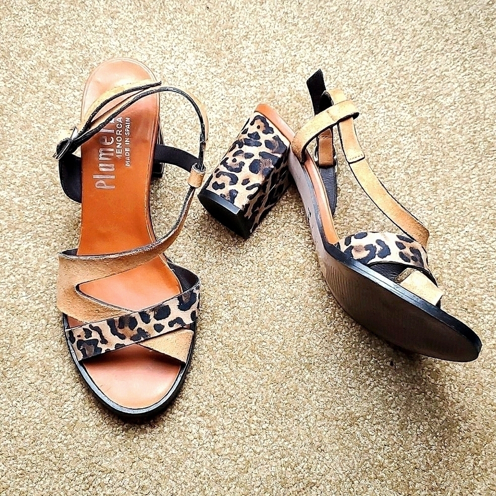 Plumers Leather Leopard Print Heels